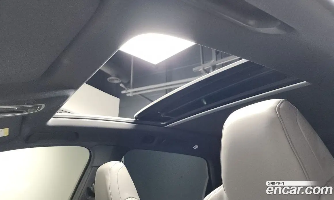 Audi Q7 2023 3.0 автомат (гидро), фото 19