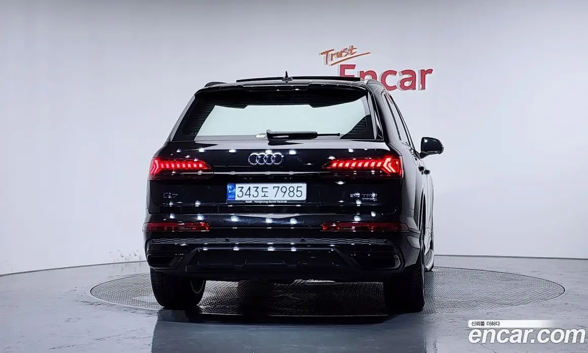 Audi Q7 2023 3.0 автомат (гидро), фото 4
