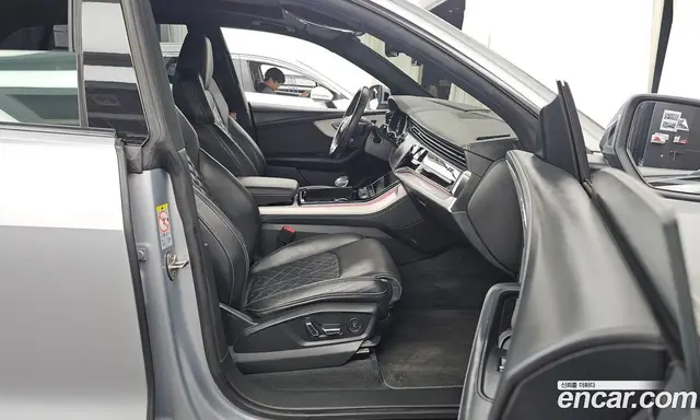 Audi Q8 2021 3.0 автомат (гидро), миниатюра 11