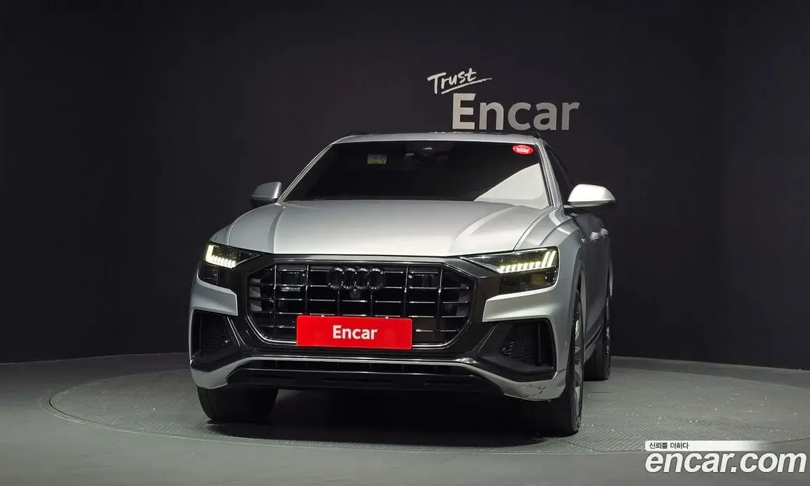 Audi Q8 2021 3.0 автомат (гидро), фото 3