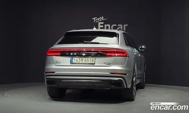 Audi Q8 2021 3.0 автомат (гидро), миниатюра 4