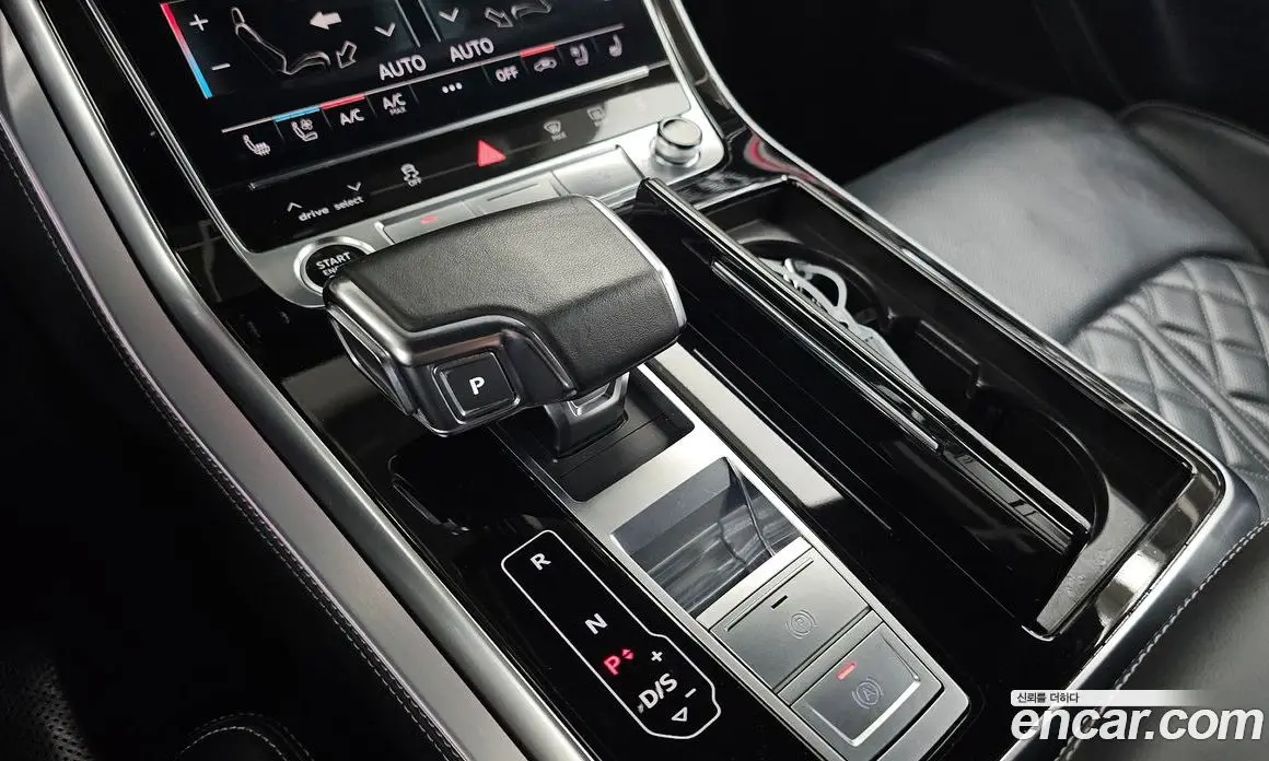 Audi Q8 2021 3.0 автомат (гидро), фото 9