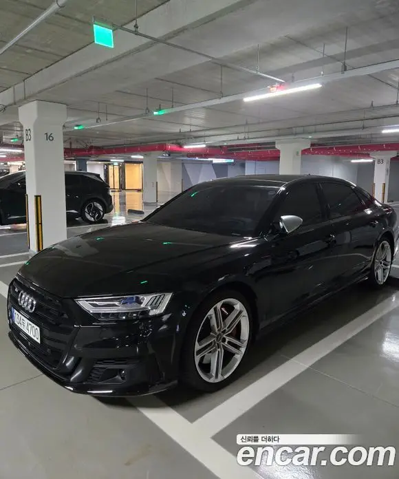 Audi S8 2021 4.0 автомат (гидро), миниатюра 1