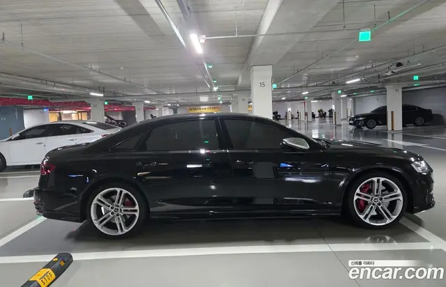 Audi S8 2021 4.0 автомат (гидро), миниатюра 11