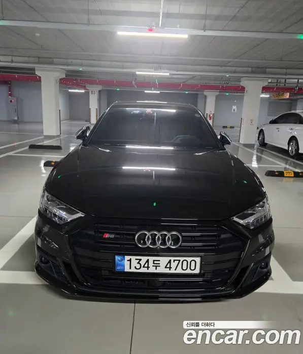 Audi S8 2021 4.0 автомат (гидро), фото 3
