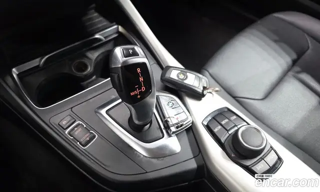 BMW 1 серия 2018 2.0 автомат (гидро), миниатюра 12