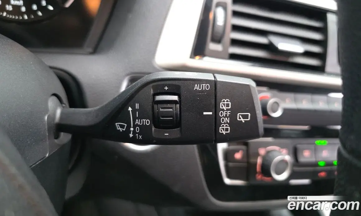 BMW 1 серия 2018 2.0 автомат (гидро), фото 25