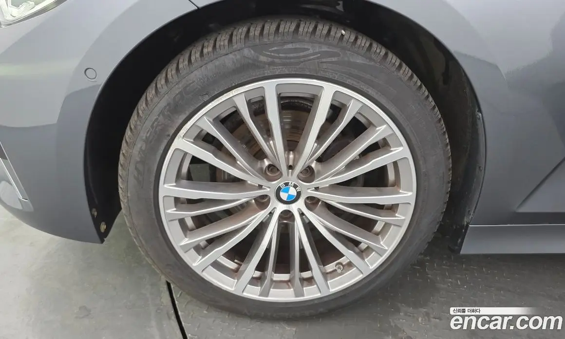 BMW 3 серия 2021 2.0 автомат (гидро), фото 5