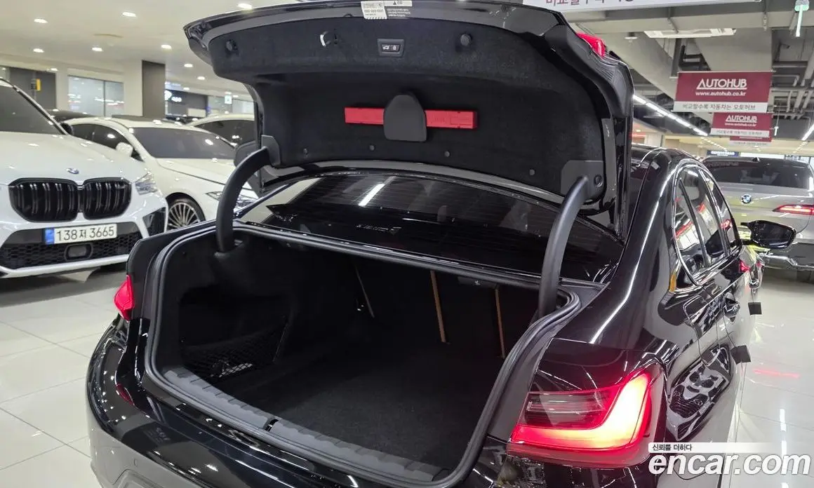 BMW 3 серия 2022 2.0 автомат (гидро), фото 9