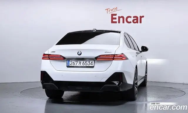 BMW 5 серия 2023 2.0 автомат (гидро), миниатюра 4