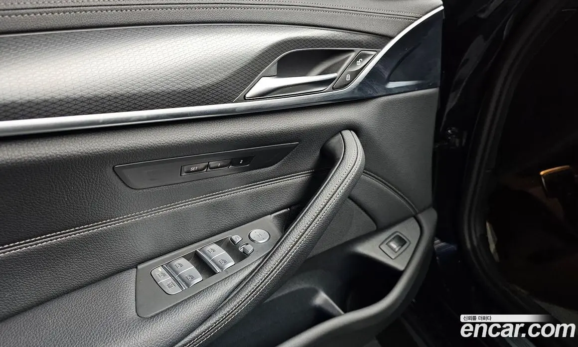 BMW 5 серия 2023 2.0 автомат (гидро), фото 14
