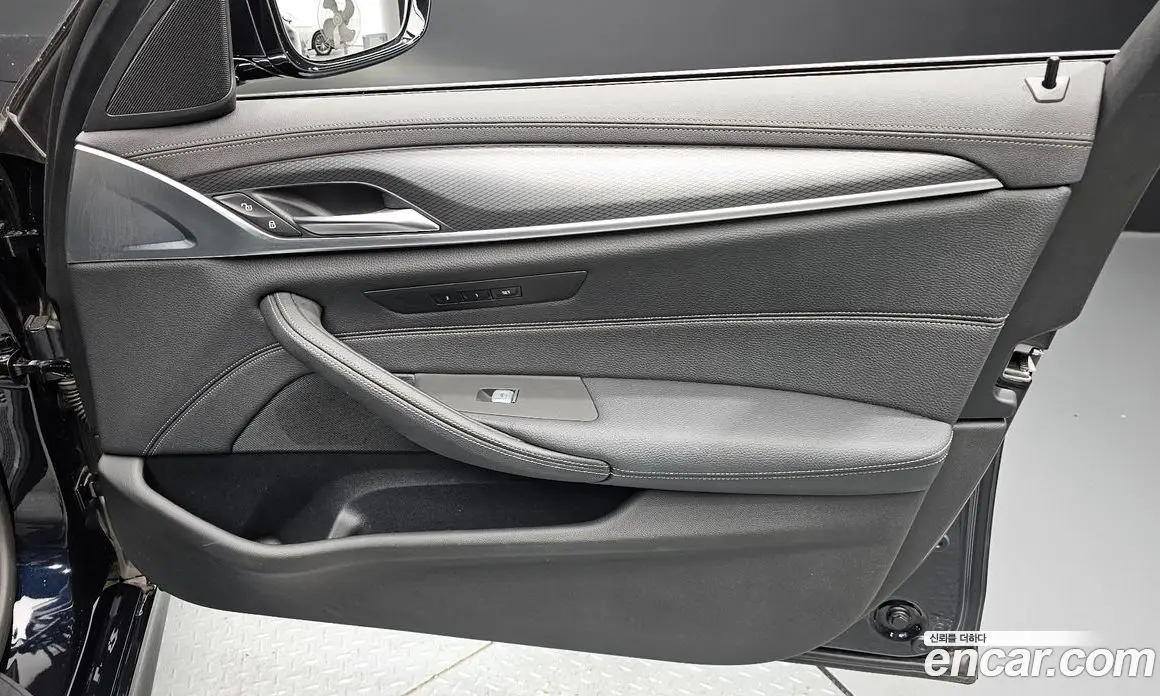 BMW 5 серия 2023 2.0 автомат (гидро), фото 31