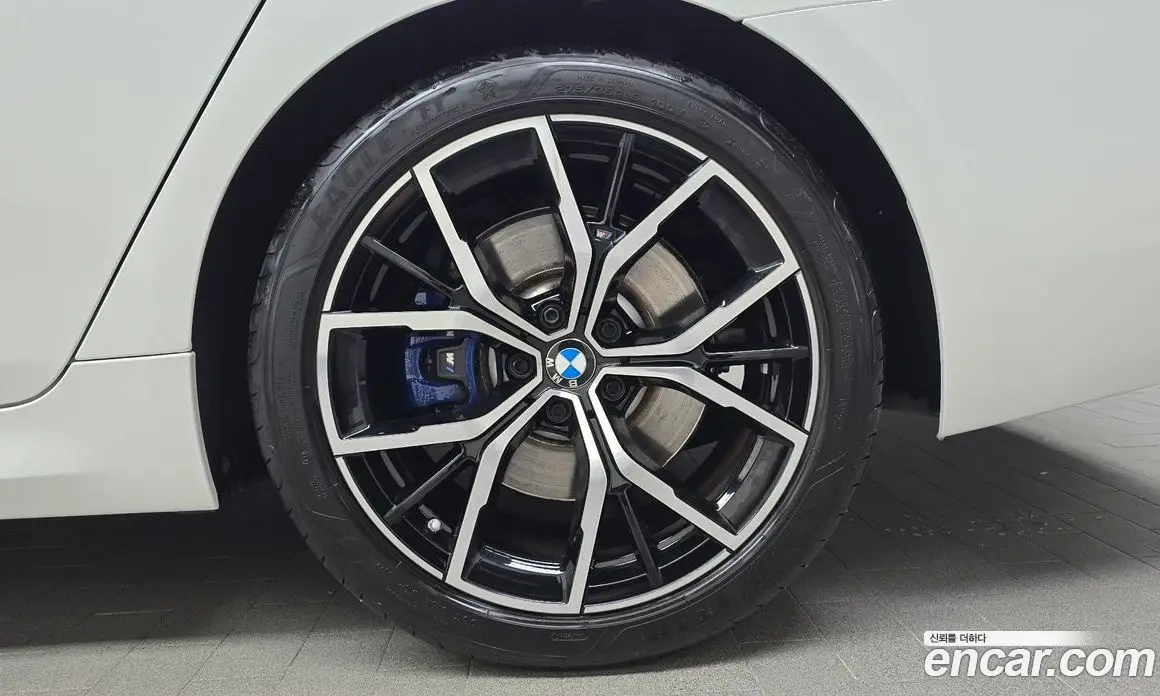 BMW 5 серия 2023 2.0 автомат (гидро), фото 6