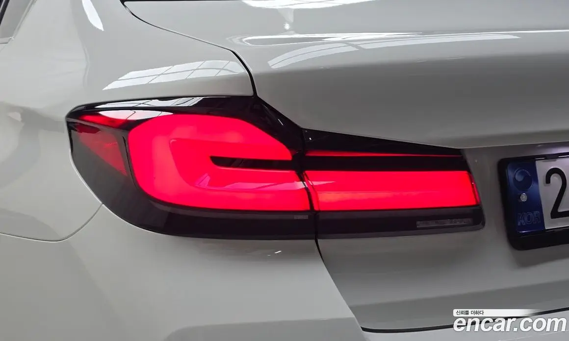 BMW 5 серия 2023 2.0 автомат (гидро), фото 8