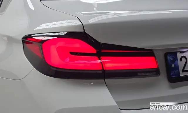 BMW 5 серия 2023 2.0 автомат (гидро), миниатюра 8