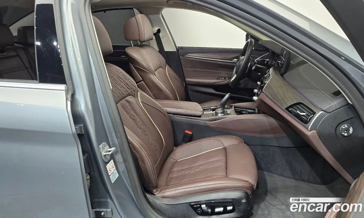 BMW 5 серия 2023 2.0 автомат (гидро), фото 16