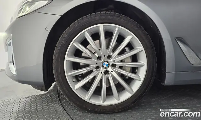 BMW 5 серия 2023 2.0 автомат (гидро), миниатюра 5