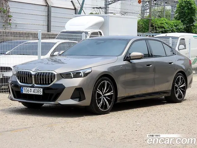 BMW 5 серия 2025 2.0 автомат (гидро), миниатюра 2
