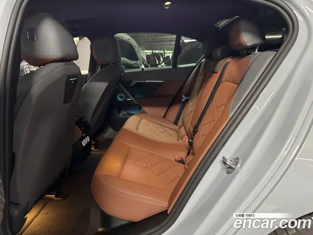 BMW 5 серия 2026 2.0 автомат (гидро), миниатюра 7