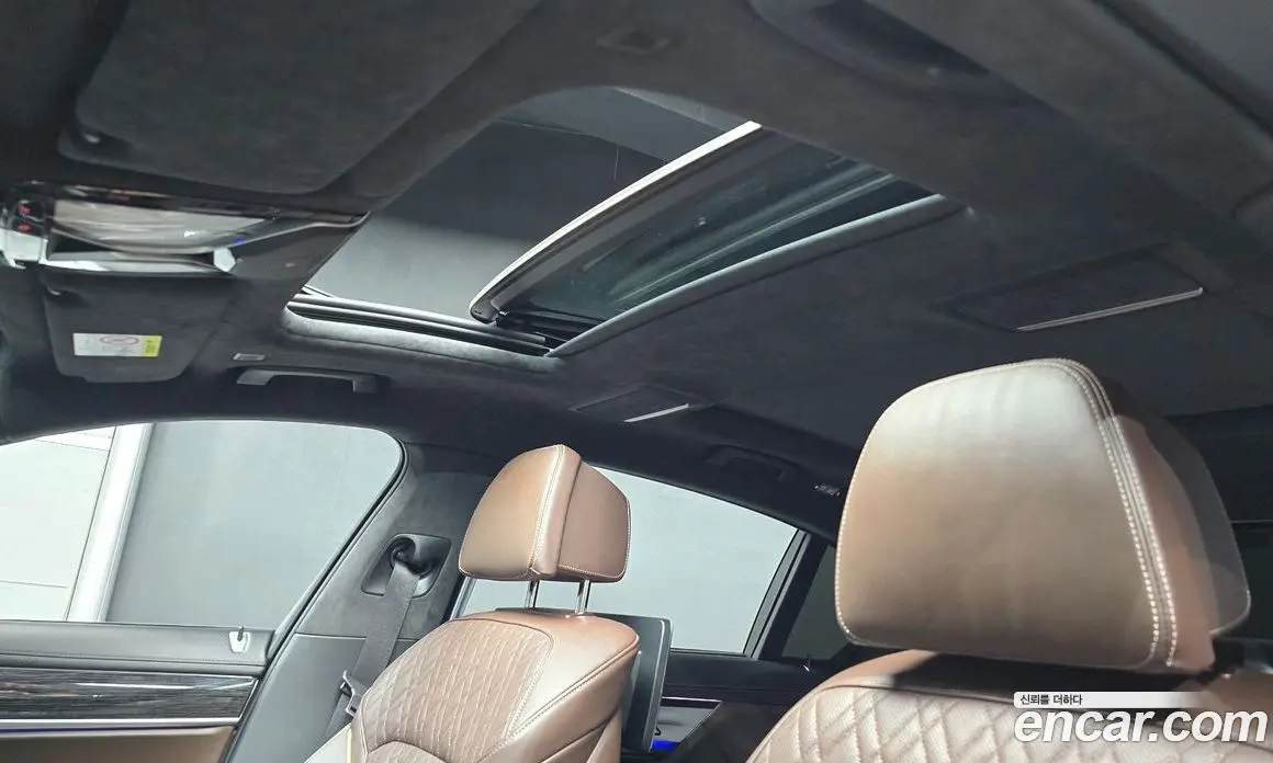 BMW 7 серия 2021 3.0 автомат (гидро), фото 31