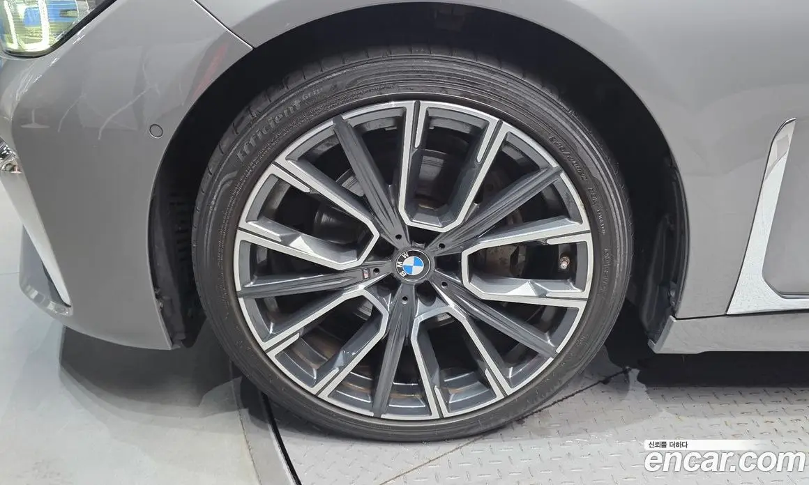 BMW 7 серия 2021 3.0 автомат (гидро), фото 5