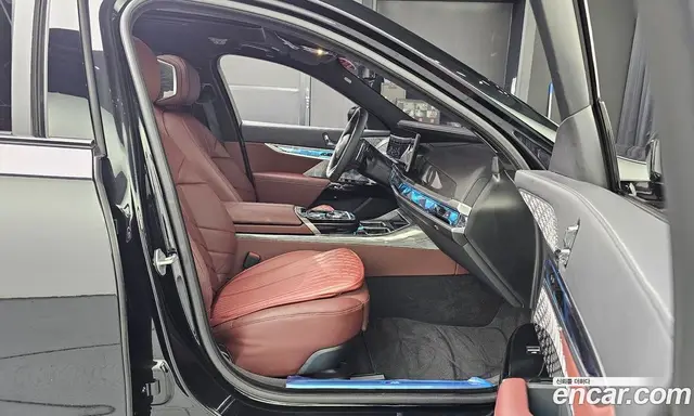 BMW 7 серия 2025 3.0 автомат (гидро), миниатюра 12