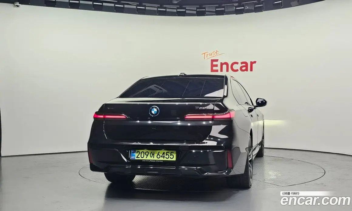 BMW 7 серия 2025 3.0 автомат (гидро), фото 4