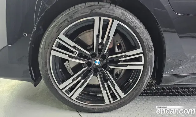 BMW 7 серия 2025 3.0 автомат (гидро), миниатюра 5