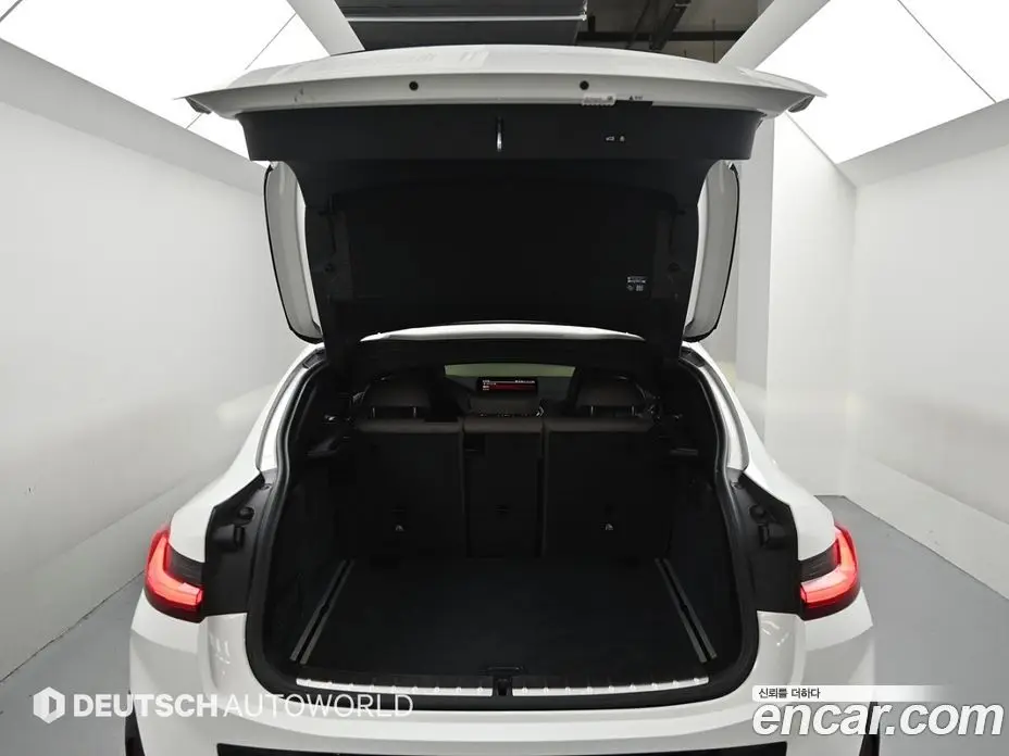 BMW X4M 2022 3.0 автомат (гидро), фото 19