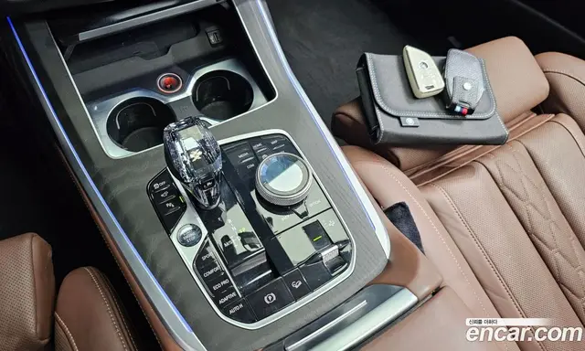 BMW X7 2022 3.0 автомат (гидро), миниатюра 9