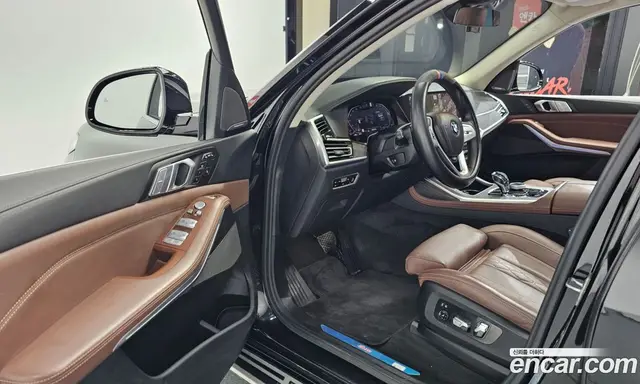 BMW X7 2022 3.0 автомат (гидро), миниатюра 10