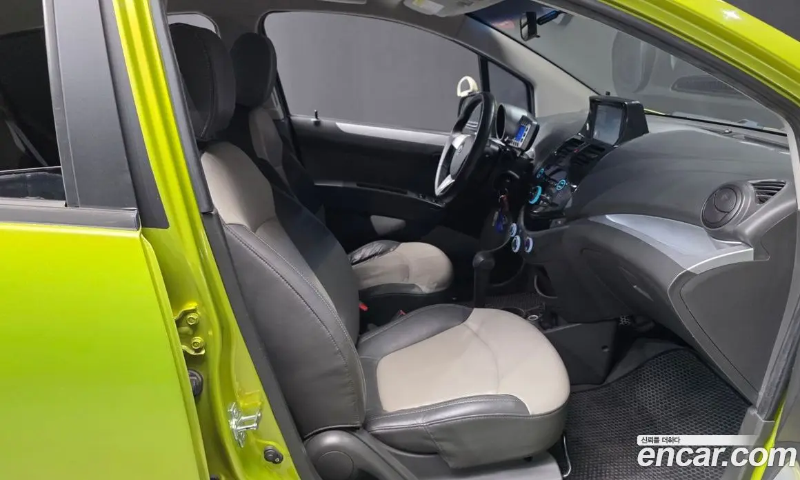 Chevrolet Matiz 2010 1.0 автомат (гидро), фото 11