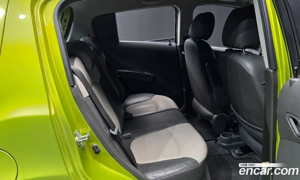 Chevrolet Matiz 2010 1.0 автомат (гидро), фото 12