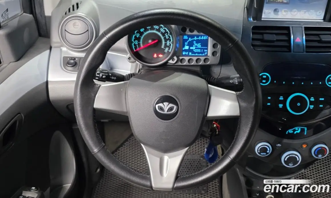 Chevrolet Matiz 2010 1.0 автомат (гидро), фото 13