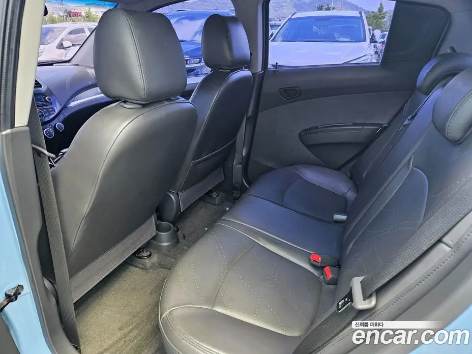 Chevrolet Spark 2013 1.0 автомат (гидро), фото 11