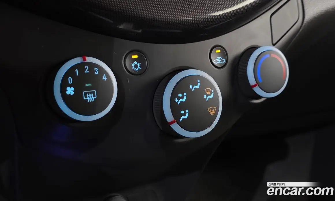 Chevrolet Spark 2014 1.0 автомат (гидро), фото 18