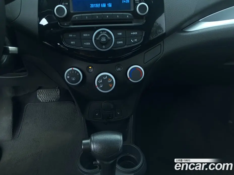 Chevrolet Spark 2014 1.0 автомат (гидро), фото 10