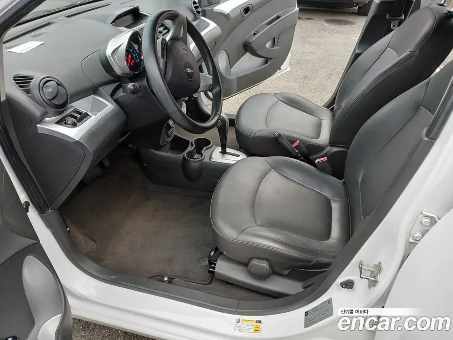 Chevrolet Spark 2015 1.0 автомат (гидро), фото 11