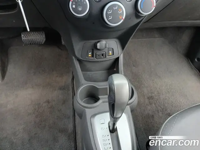 Chevrolet Spark 2015 1.0 автомат (гидро), миниатюра 9