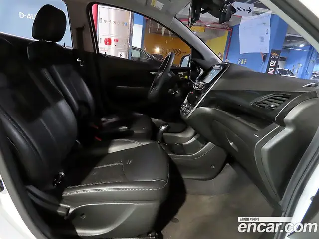 Chevrolet Spark 2015 1.0 автомат (гидро), миниатюра 11