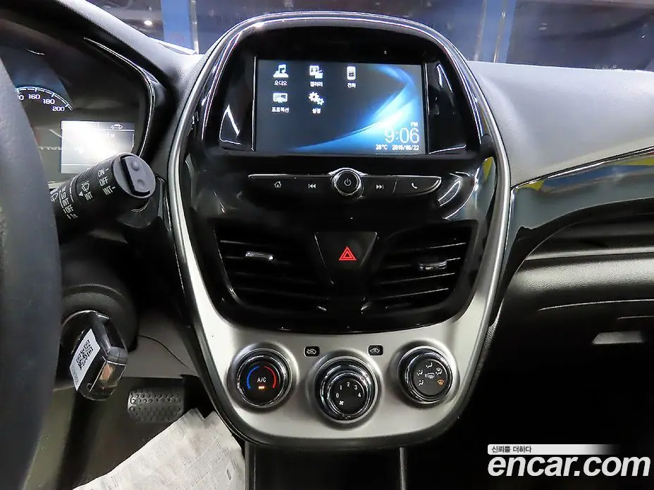 Chevrolet Spark 2015 1.0 автомат (гидро), фото 17