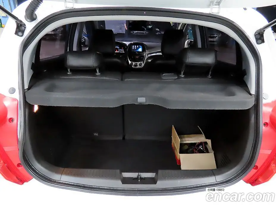 Chevrolet Spark 2015 1.0 автомат (гидро), фото 19