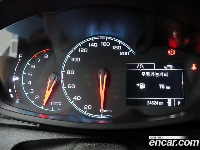 Chevrolet Spark 2015 1.0 автомат (гидро), миниатюра 8