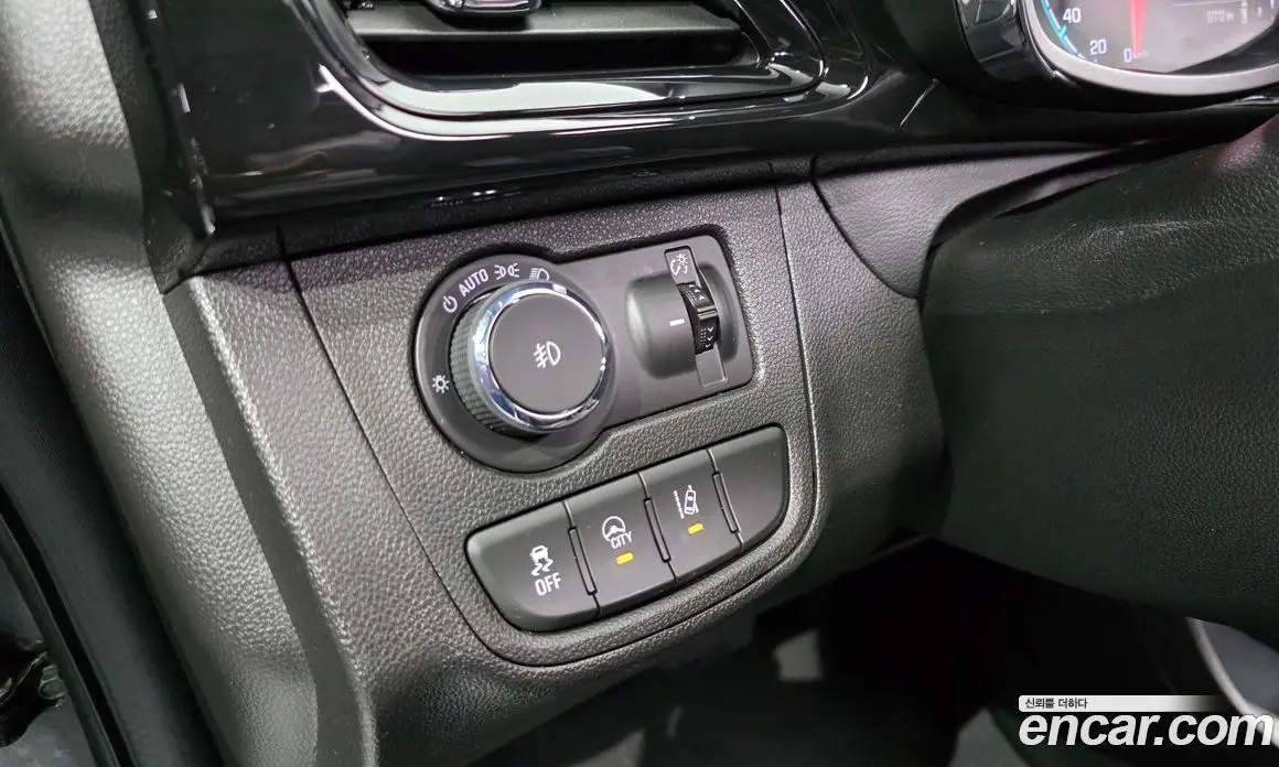 Chevrolet Spark 2015 1.0 автомат (гидро), фото 18