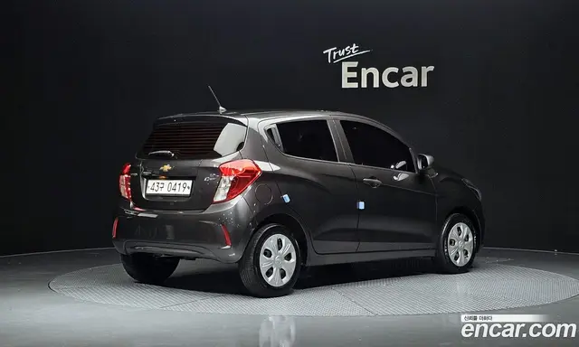 Chevrolet Spark 2016 1.0 автомат (гидро), миниатюра 2