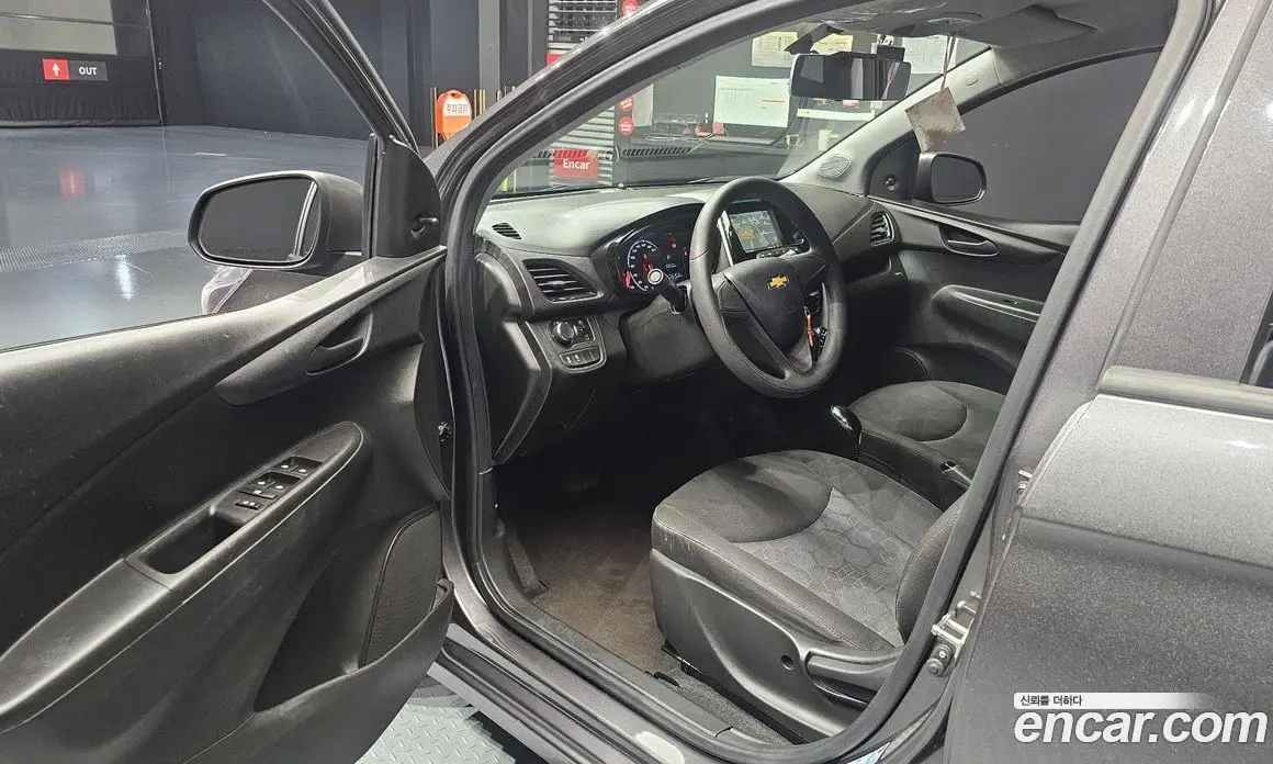 Chevrolet Spark 2016 1.0 автомат (гидро), фото 13