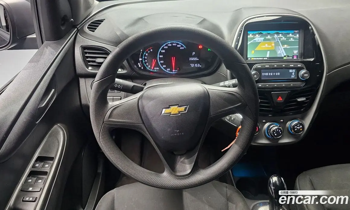 Chevrolet Spark 2016 1.0 автомат (гидро), фото 19