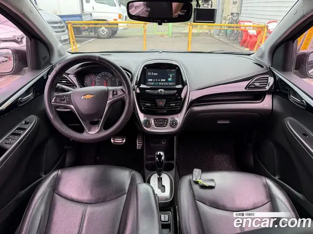 Chevrolet Spark 2016 1.0 автомат (гидро), миниатюра 7
