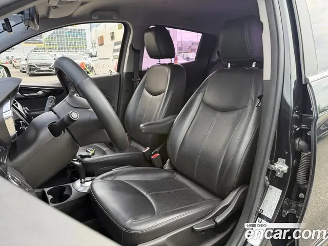 Chevrolet Spark 2016 1.0 автомат (гидро), миниатюра 10