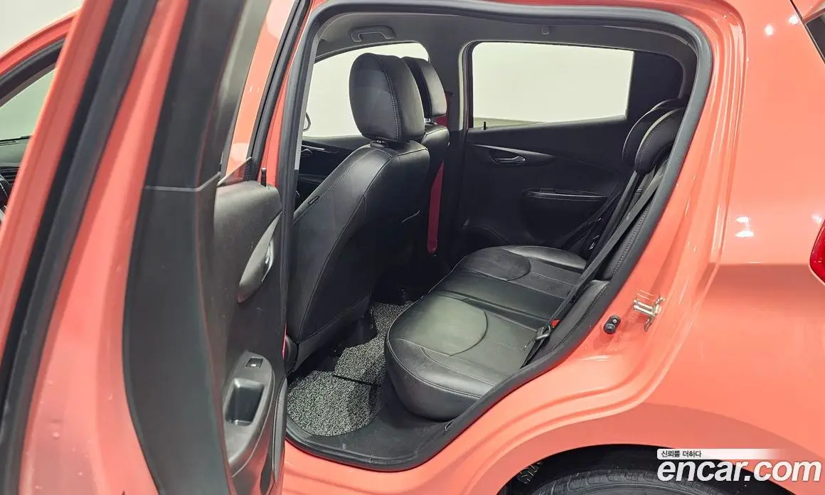 Chevrolet Spark 2018 1.0 автомат (гидро), фото 16